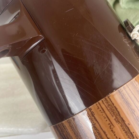 Aladdin’s Pump-a-Drink Thermos 70s Wood Grain - Picture 11 of 12